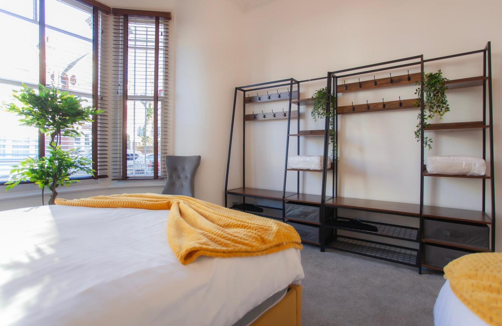 Templar Large Garden Flat Apartment Лондон Екстериор снимка